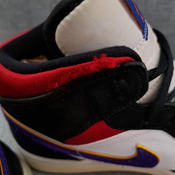 %Nike Air Jordan 1 Mid SE Rivals Size 10 / AJ12 main image 8